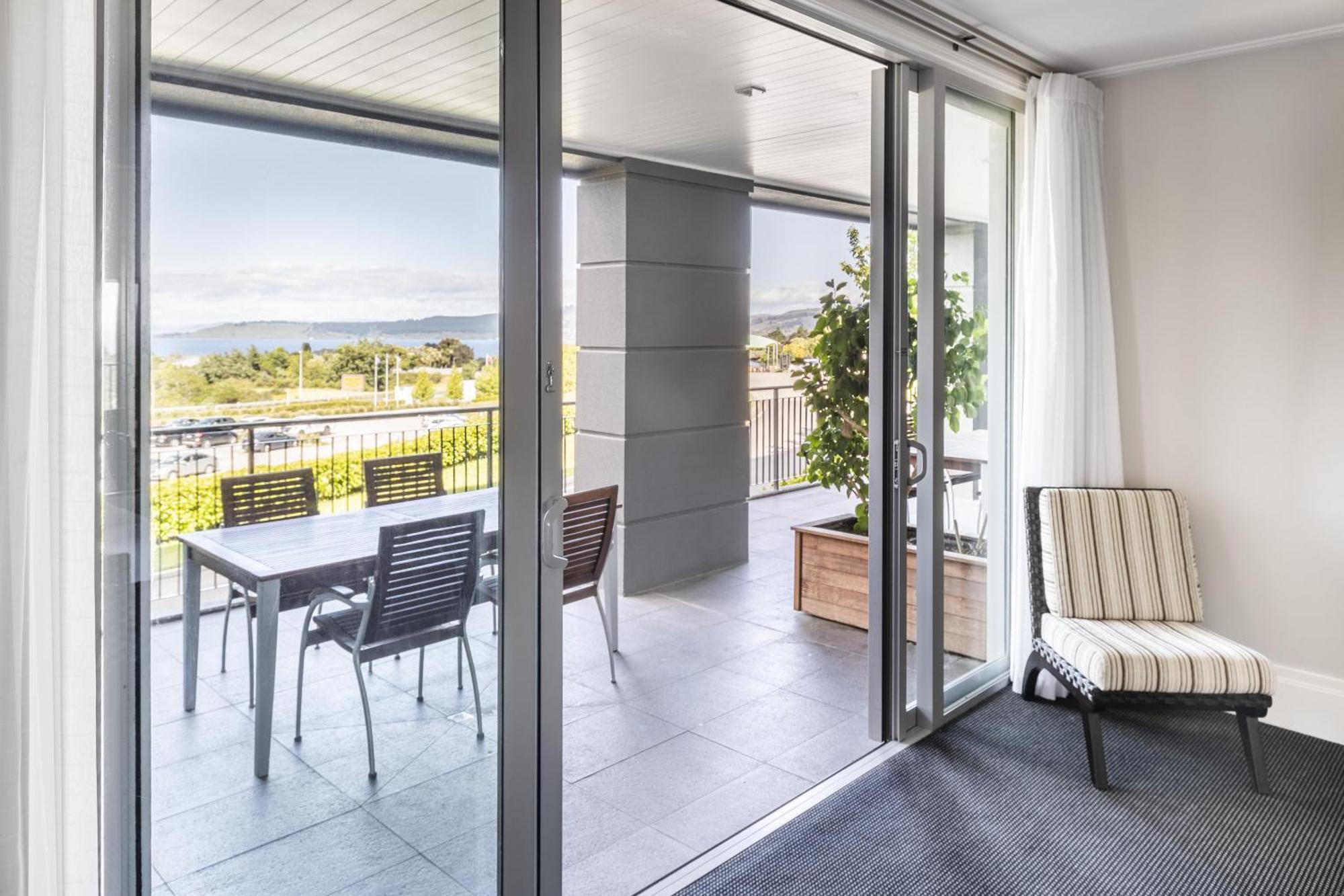 King Room with Lake View